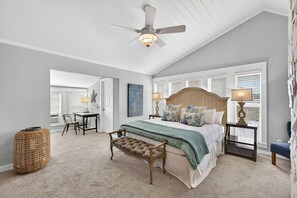 5 dormitoris, wifi gratuïta i roba de llit 