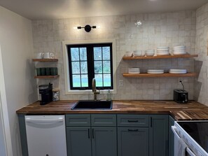 Private kitchen - Packwood's RangerStation@Mt Rainier-WIFI-Pets ok (Packwood)