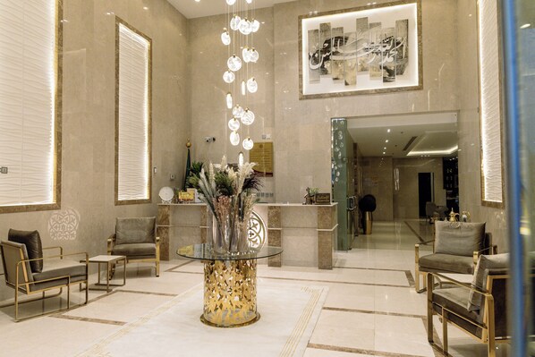 Reception - Golden albaylisan Serviced Apartments (Jeddah)