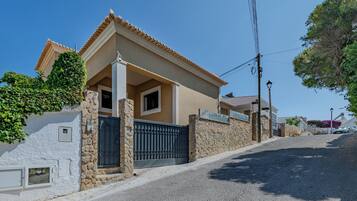 Facciata della struttura