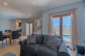 Living area - Bela Vista Exclusive Private Villa (Lagos)