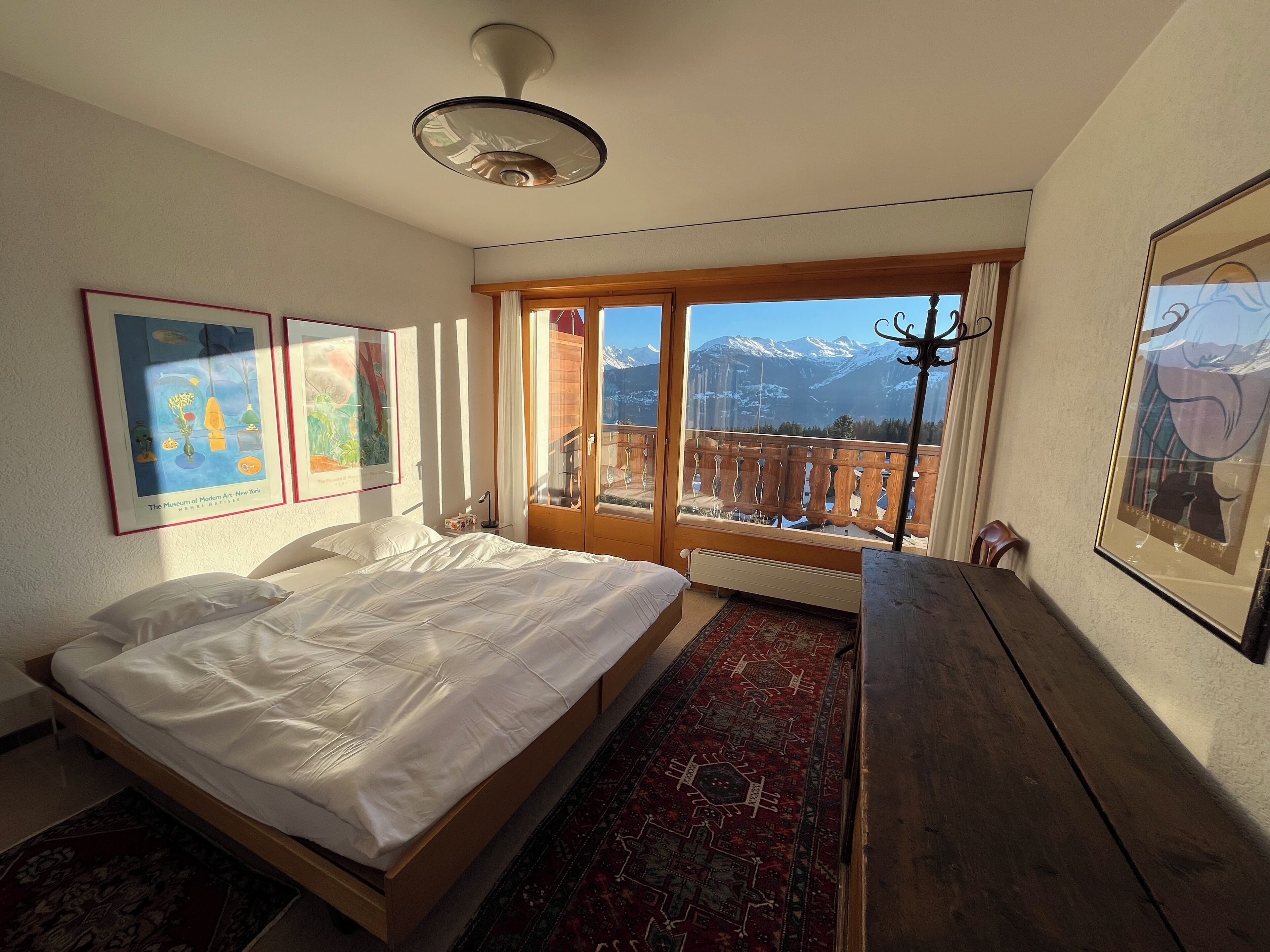 3 chambres, bureau, Wi-Fi gratuit, draps fournis