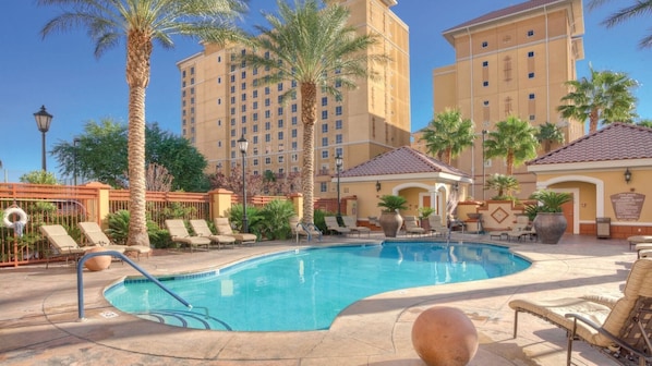 Luokittelematon kuva, 1 kautta 20, painike