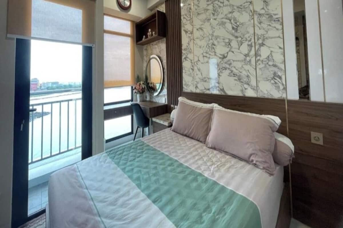 Luxury Studio, City View