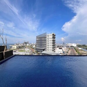 2 piscinas techadas, 2 piscinas al aire libre
