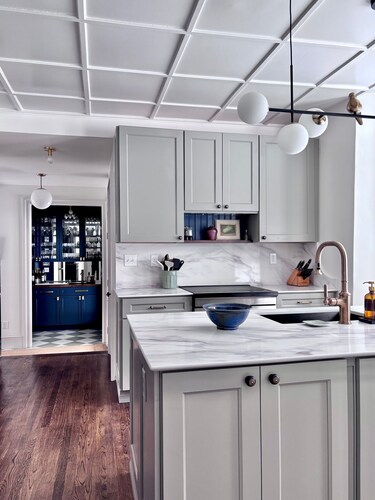 Luxury 3-Bedroom Retreat Steps from Downtown Lenox & Minutes to Tanglewood