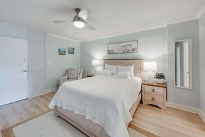 1 bedroom, iron/ironing board, WiFi, bed sheets - Decorated 1BR Condo at Ocean Dunes Tower 1 with Pool (Myrtle Beach)