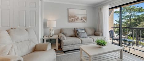 テレビ、書斎 / ワークスペース