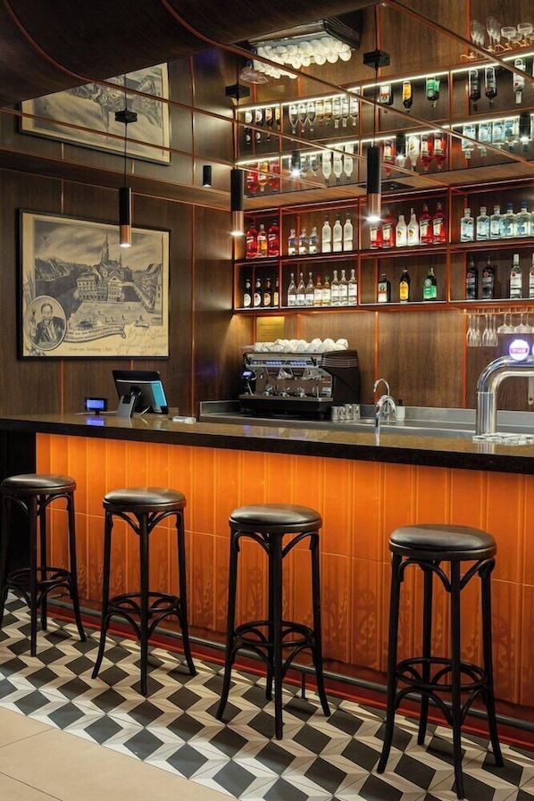 Bar (on property) - Gold Hotel Zlotoryja (Zlotoryja)