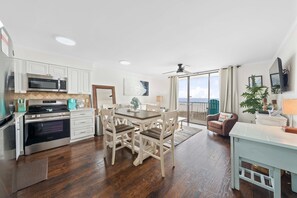 Condo, 1 King Bed with Sofa bed (Seaside Beach & Racquet 3205) | Interior - Seaside Beach & Racquet 3205 (Orange Beach)