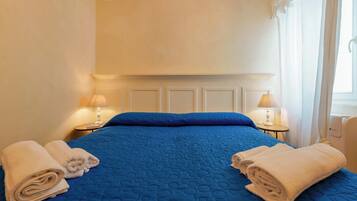 Cots/infant beds, free WiFi, bed sheets