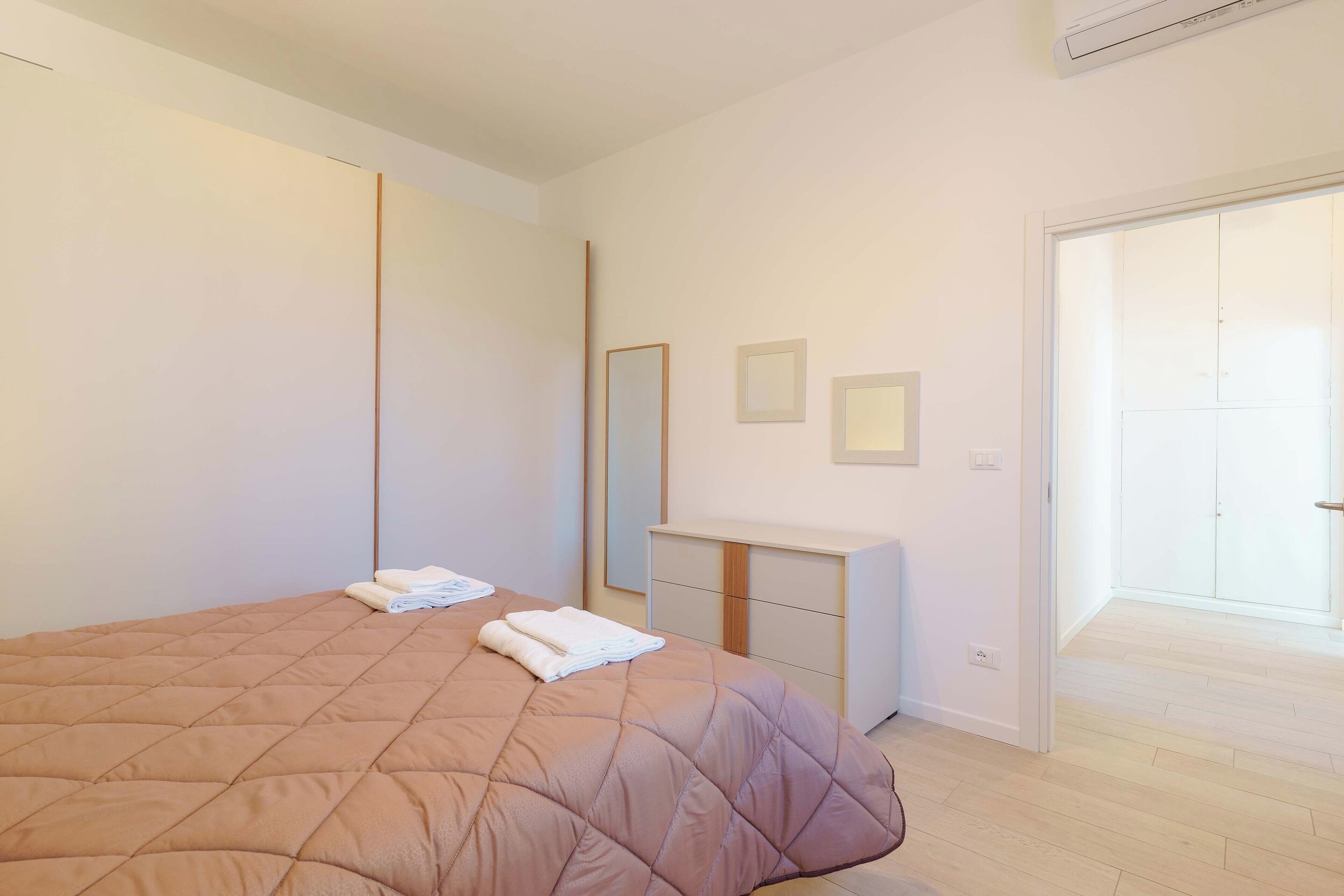Apartment (Bilocale via cignani) | Cribs/infant beds, free WiFi, bed sheets