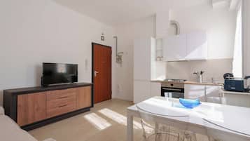 Departamento (Bilocale via cignani) | Área de sala de estar