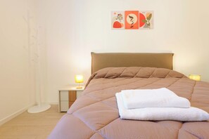 Cots/infant beds, free WiFi, bed sheets - Cignani Loft (Bologna)