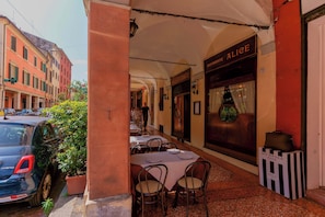 Exterior - Dimore D'Azeglio (Bologna)