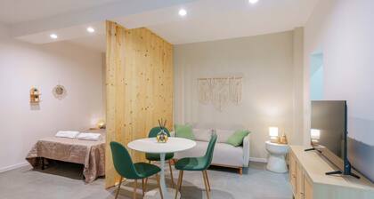 Levante Collection