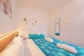 Apartment (Mascarella 81) | Cots/infant beds, free WiFi, bed sheets - Mascarella Apartments (Bologna)