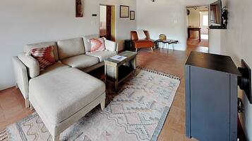 Casa (3 Bedrooms) | Vista frontal de la propiedad