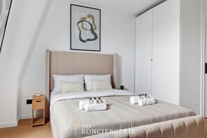 1 bedroom, desk, iron/ironing board, WiFi - Studio Chic et Cosy - Boulevard Kellermann (Paris)