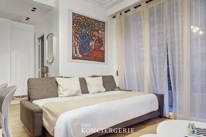 2 bedrooms, desk, iron/ironing board, travel cot - Appartement de prestige avec balcon - Paris 16e (Paris)