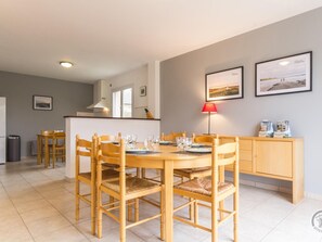Dining - Spacious house, pets welcome - 5 guests (La Feuillie)