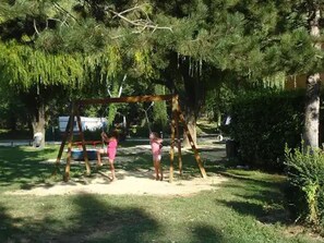 Children’s area - Mobile home with terrace - 6 guests (Visan)