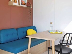 Dining - Mobile home with terrace - 4 guests (Visan)