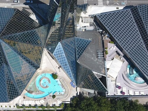 Modern Comfort in Escaldes-Engordany, 3 Bedrooms, Parking