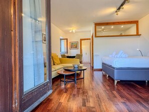 TV - Panoramic Studio in El Tarter with Parking - 4 pax (El Tarter)