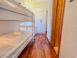 WiFi - Panoramic Studio in El Tarter with Parking - 4 pax (El Tarter)