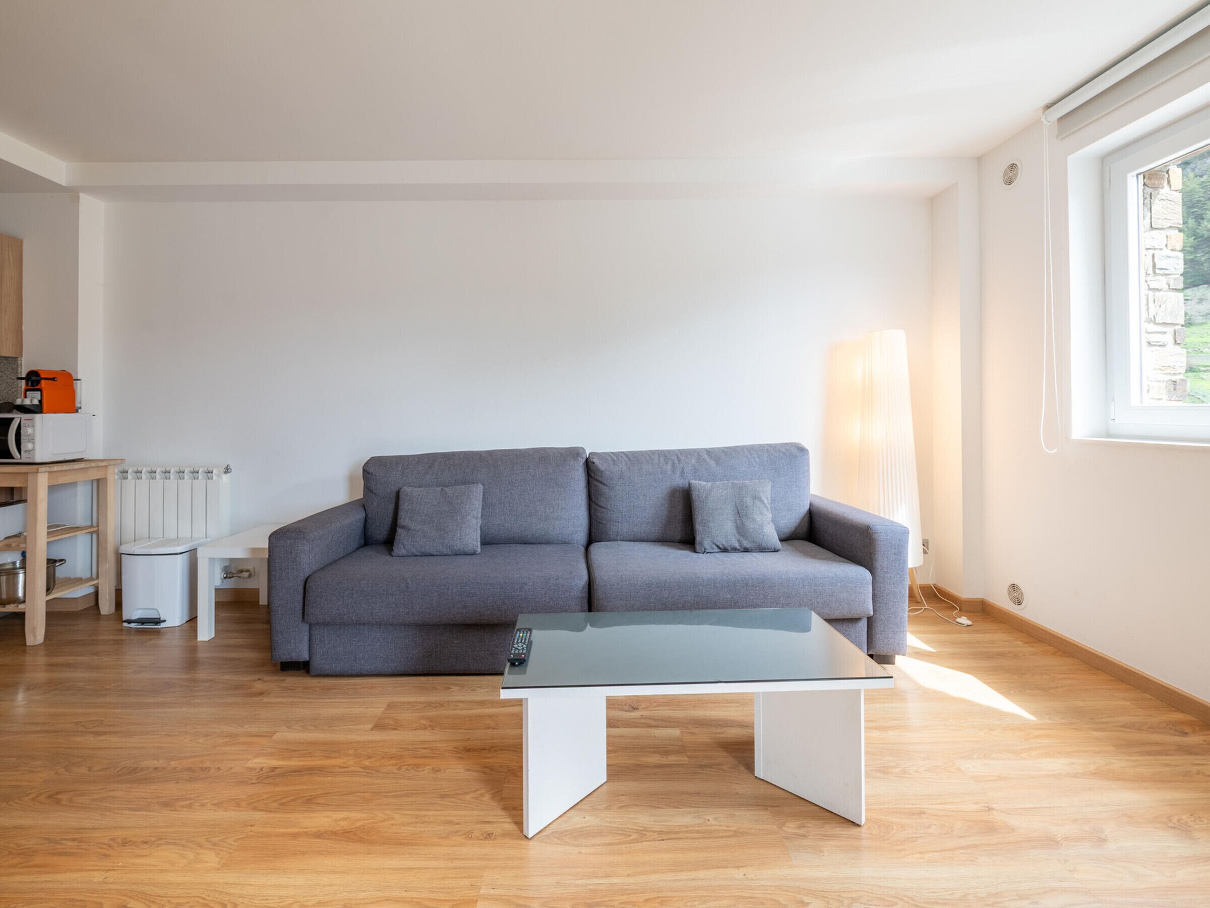 Apartamento De 2 Habitaciones En Arinsal Con Parking, 4 Pers. - Os de Civís