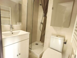 Bathroom - Studio with parking near the beach - 4 guests (Cap d'Agde)