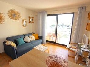 TV - Charming apartment with parking - 4 guests (Port Grimaud)