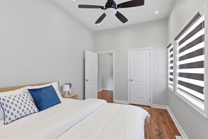 Iron/ironing board, free WiFi, bed sheets