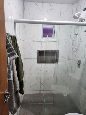 مناشف، ورق حمّام