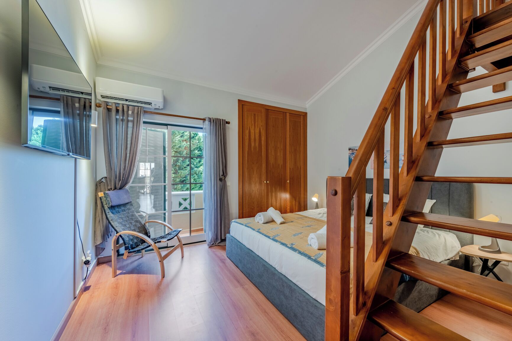 Pimennysverhot, ilmainen Wi-Fi