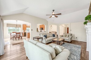 Smart TV, fireplace, offices