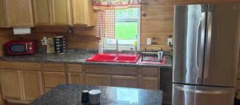 Charming 1-bedroom house on 2 acres in peaceful Orrington