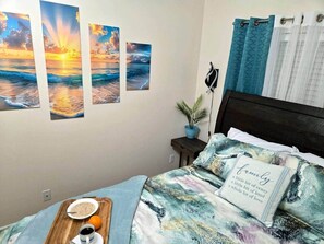 2 bedrooms, desk, iron/ironing board, free WiFi - NEW 3BD   Close to Coliseum and Beach (D'Iberville)