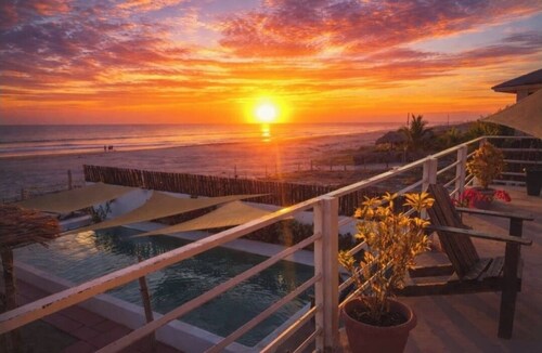 Beachfront House The HOPE