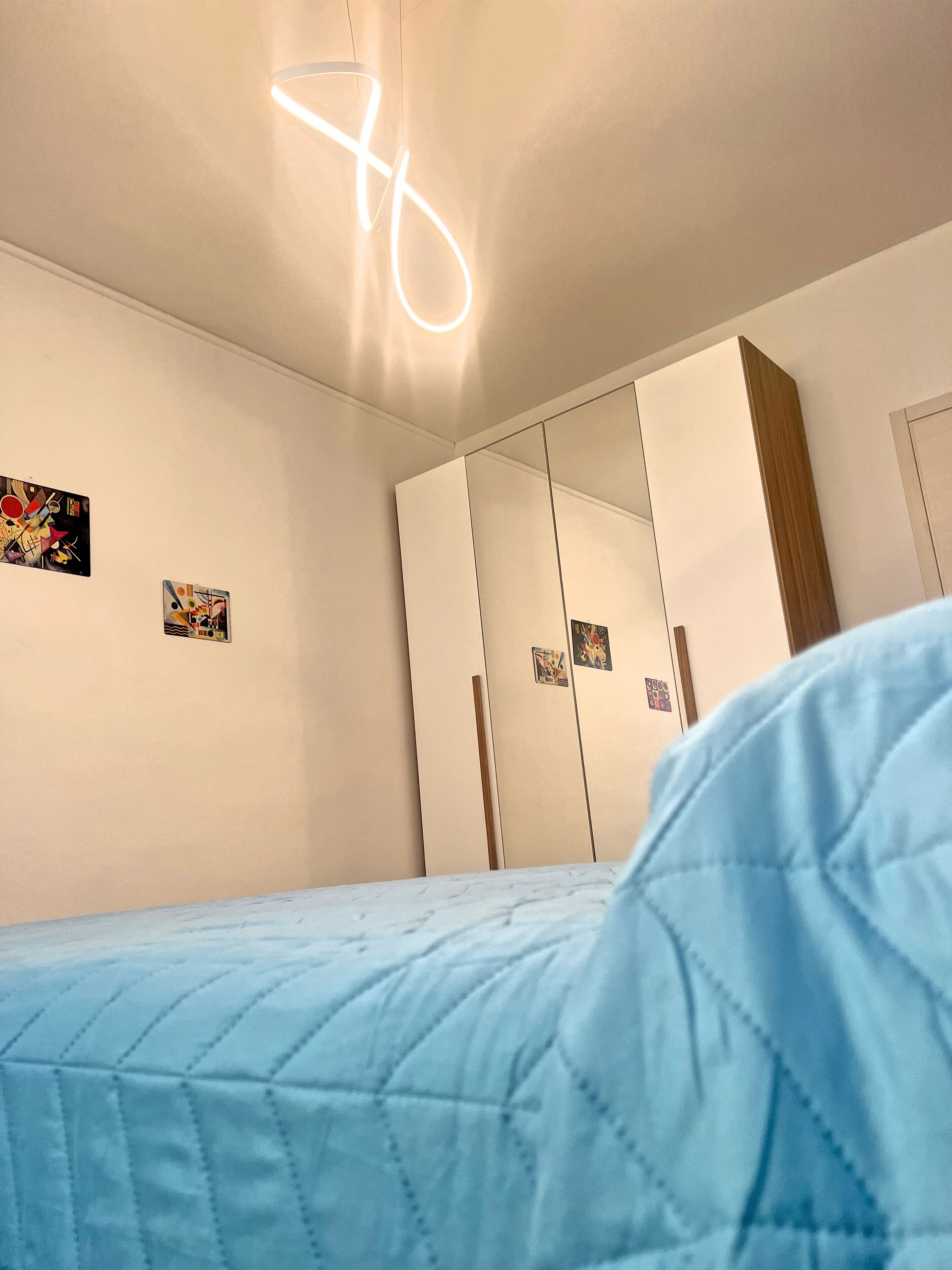 2 chambres, fer et planche à repasser, Wi-Fi, draps fournis