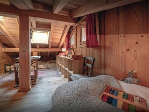 Unclassified image, 4 of 28, button - Chalet Uska - Enjoy the thrill of the Alps all year round - OVO Network (Combloux)