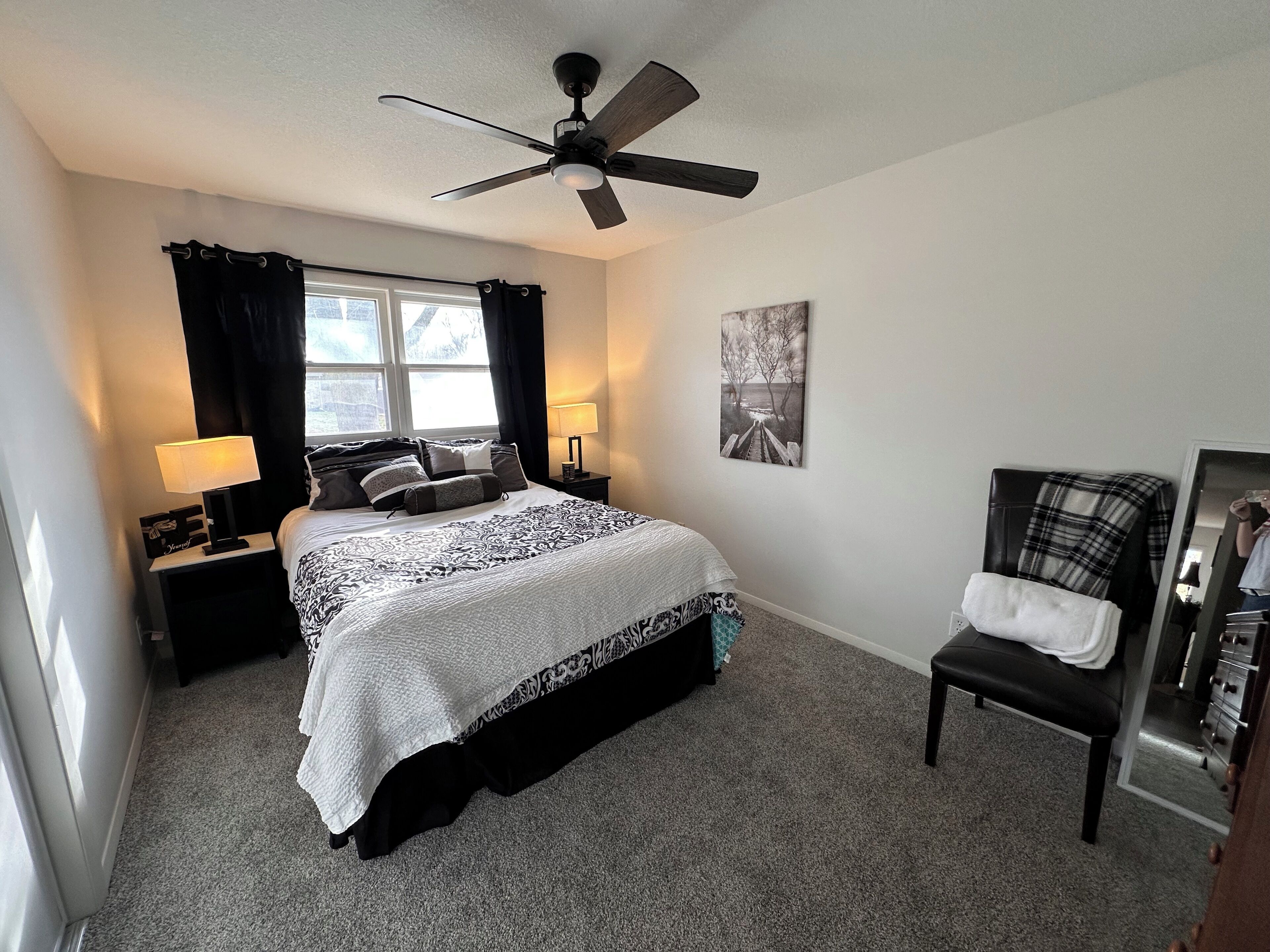 5 dormitorios, tabla de planchar con plancha, wifi y ropa de cama