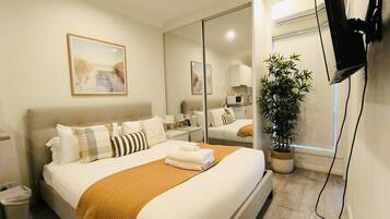 1 Schlafzimmer, Schreibtisch, Bügeleisen/Bügelbrett, WLAN