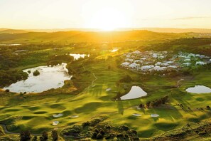 Golf - Reddall Waterside Stay (Lake Illawarra)