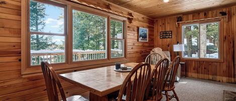 تناول الطعام