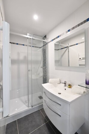 Hair dryer - MER DU SUD - Studio Héliopolis C 62 - Luxury - 2 people (AGDE)
