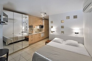 1 bedroom, free WiFi - AVORIO - Studio Héliopolis D 12 - Luxury - 2 people (AGDE)