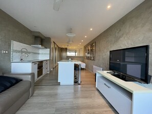 TV - BEAULIEU - Studio Héliopolis E 79 - Luxe - 4 people (AGDE)