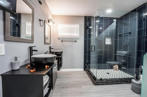 Serene Stays for You & Family!